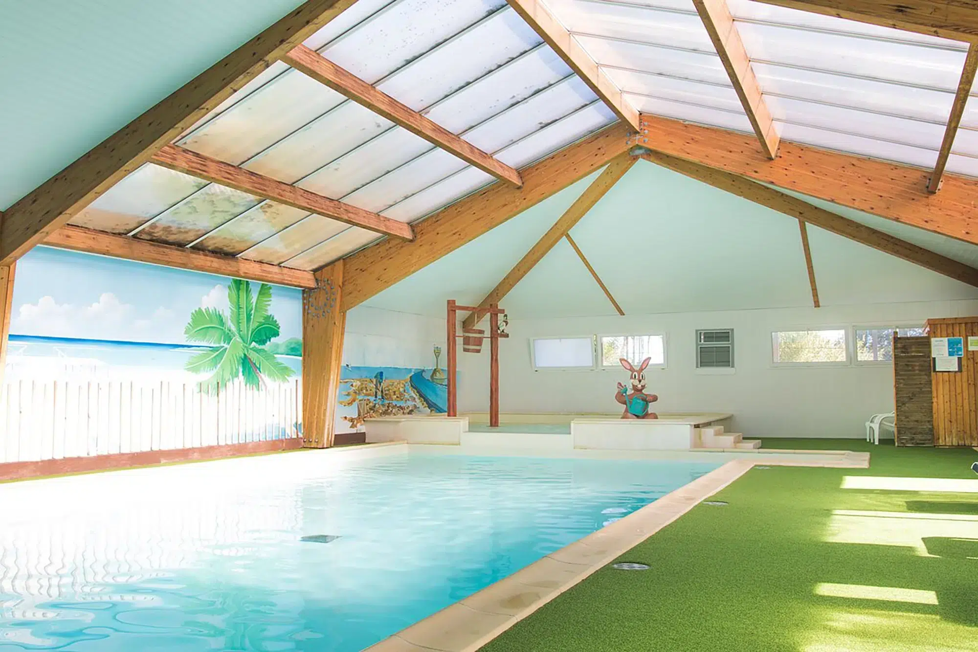 camping grand metairie avec piscine interieur en vendee