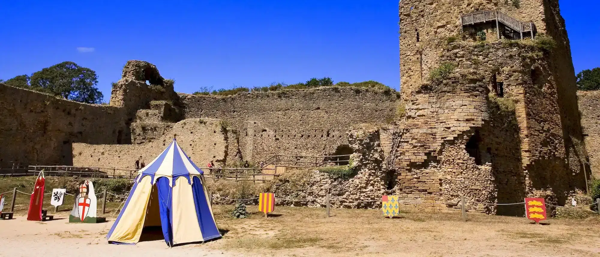 chateau cirque talmont en vendee